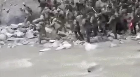 荒野行动黑夜模式策略指南:最佳武器选择与推荐 荒野行动黑夜模式策略指南:最佳武器选择与推荐