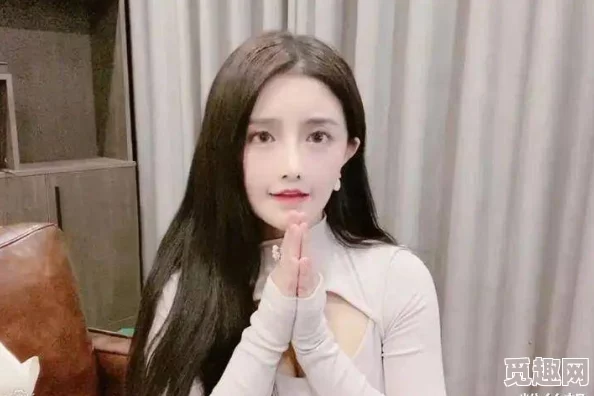 中国美女毛片录像在线：惊现未公开的绝美视频，网友热议引发广泛关注！