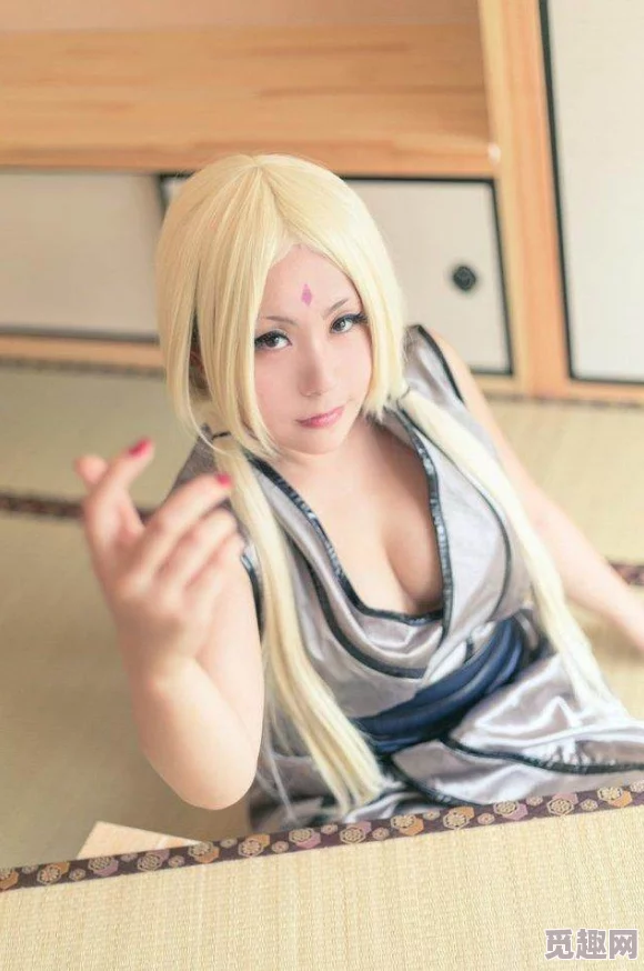 纲手胸被爆羞羞漫画据说原画师的灵感来自一位Cosplay模特引网友热议